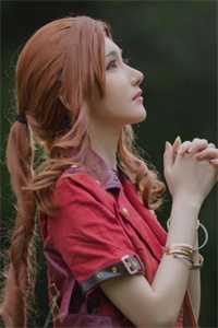 心脏里夹着她们的碎刀无错版