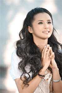 春吻寒木，只花破雪已完结