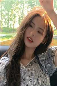 月下槐花落满襟精品推荐