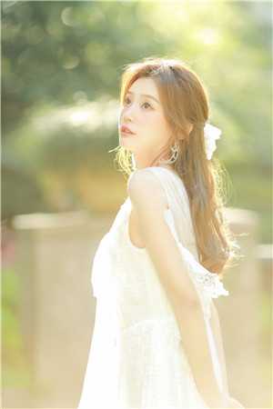 四年后重逢，被冷情前任掐腰热吻by