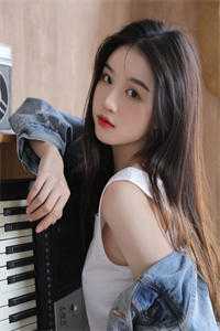 万人嫌素颜曝光，修罗场炸了人气小说