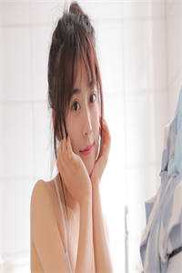 乡下佬进城务工，总被漂亮厂妹偷亲精彩