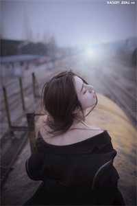 寻卿不渡九重天抖音热门