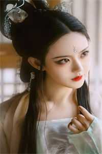 煦日消散于山川精品推荐