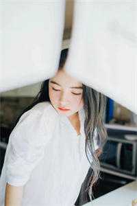 凭她花落又逢秋高质量好文