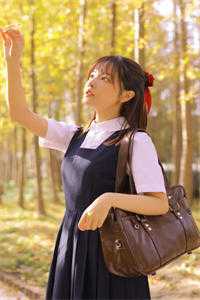 沉默的长孙女盛芷涵查尔斯·金全局