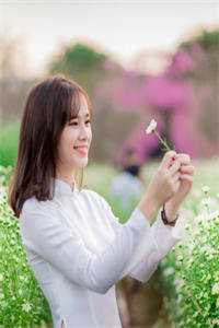 我与皇叔恩爱着呢，太子你装什么情深前文+番外