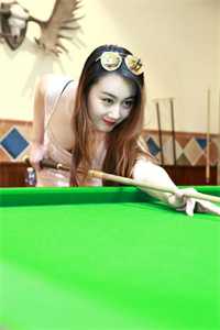 我与皇叔恩爱着呢，太子你装什么情深最新