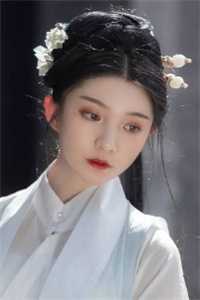 过年陪回光返照的奶奶玩捉迷藏后，全家都消失了小说