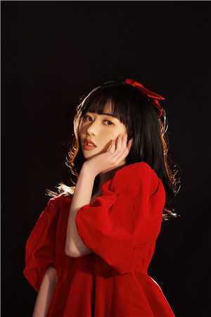 穿越战乱年代？我直接开挂平推小说大结局