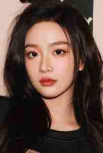 落霞偏萦去时舟最新章节列表