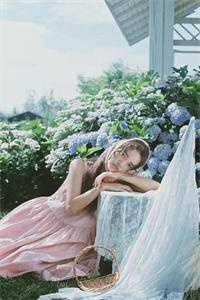 重山尽落烟雨寒目录