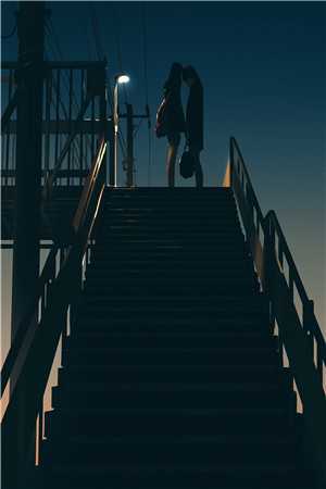 穿成男主和反派的恶毒亲妈推荐