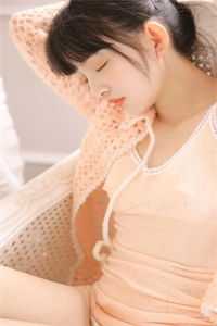 月亮不及她眼眸姜语栀段景辰无删减+无广告