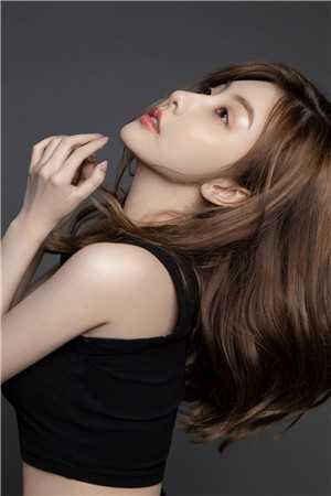 神瞳附体后，我财运无敌了新上热文