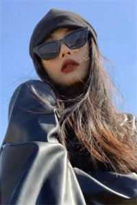 婚礼上，我改口费一块钱，老婆的竹马叫了一声阿姨给五万好书