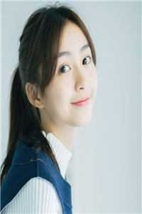 半生云，半生雪全新