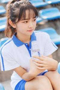 她曾偷藏爱意难止最完整版