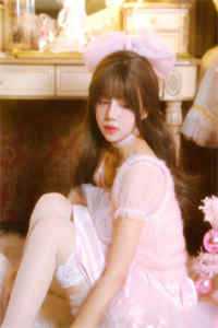 四年不娶，我嫁人后小将军急什么？免费