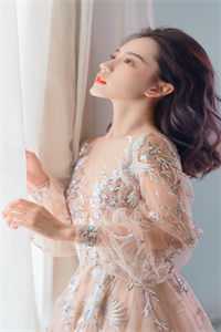 灯下不见故人愁火爆小说