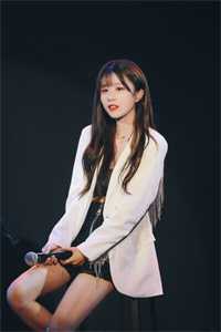 凝恨残影空忆君异常火爆