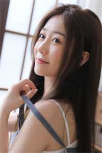 港姐被抢娶后，吃瓜躺赢万人迷最后结局