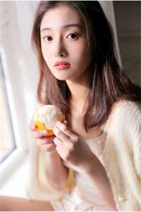 四年后重逢，被冷情前任掐腰热吻小说全文免费