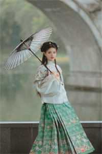 上世他辱我强嫁，今生我嫁他九叔当王妃热门推荐