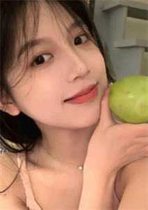 四年后重逢，被冷情前任掐腰热吻全章节阅读