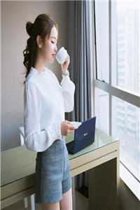 拯救恶毒女配姐姐，我反被大佬盯上在线阅读