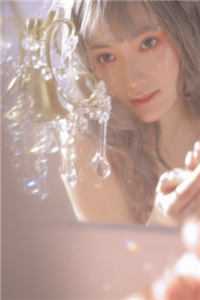 穿书冒充男主未婚妻，入夜咬唇吻全文免费阅读