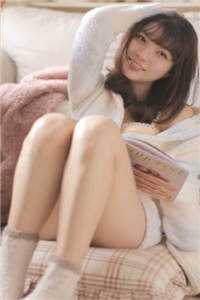 自此梨花空恨雪前文+