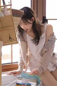 穿成男主和反派的恶毒亲妈热门推荐