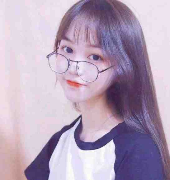 港城依旧，人已陌路最新