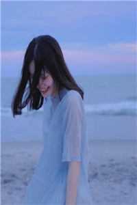 不爱了，又何必装作一往情深的小说