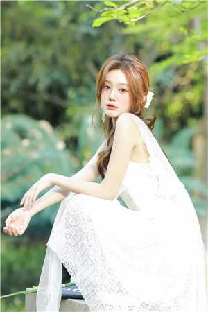 四年后重逢，被冷情前任掐腰热吻精品推荐