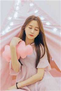 回眸不见故人颜前文+