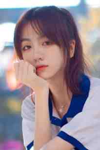 娘亲死后三年，父皇要她应允送我和亲畅销巨著