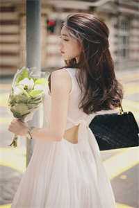 被送进矫正学校两年后，我从除夕大桥上跳了下去异常火爆