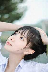 云中他寄笙歌来全文