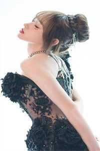 未婚夫和女兄弟在酒吧领证，我摇骰子让他们倾家荡产无广告