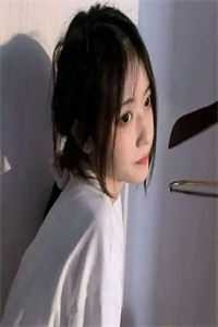 梧桐秋雨湿流光爆款热文