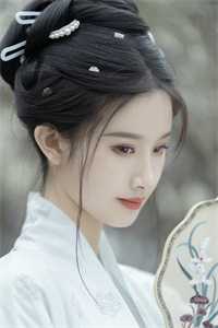 梧桐秋雨湿流光精品选集